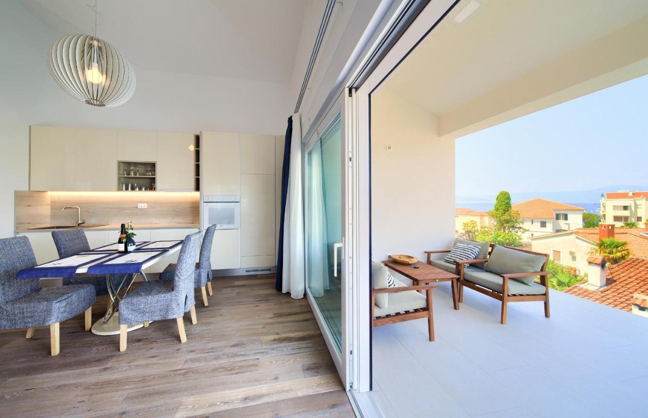 Villa Lungomare Malinska Exterior foto
